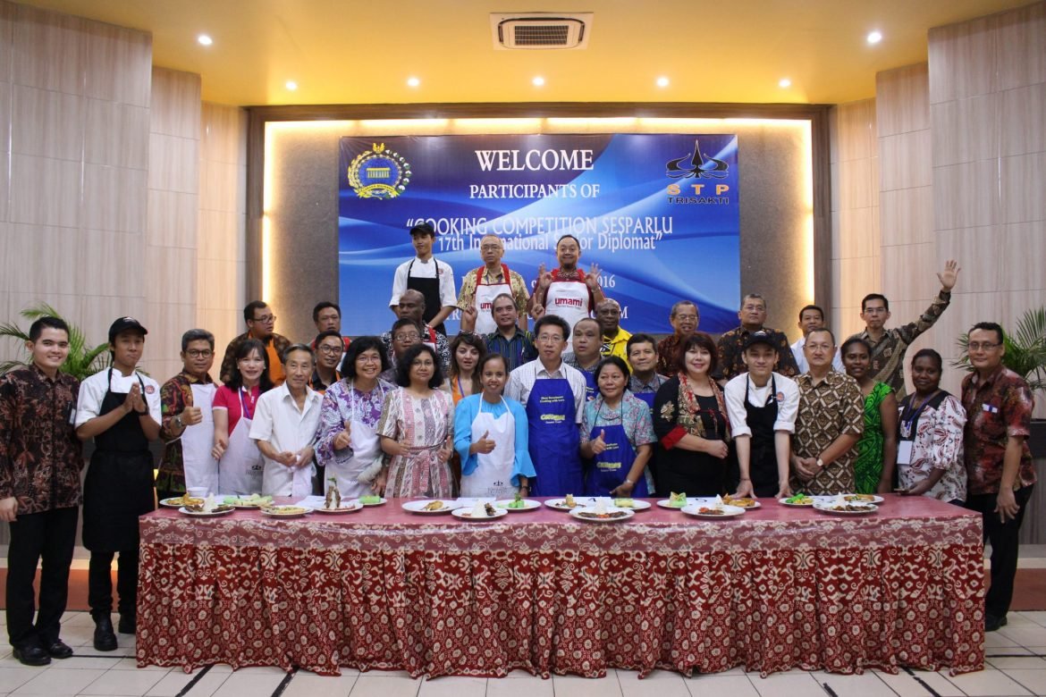 Cooking Competition Sesparlu 17th International Senior Diplomat